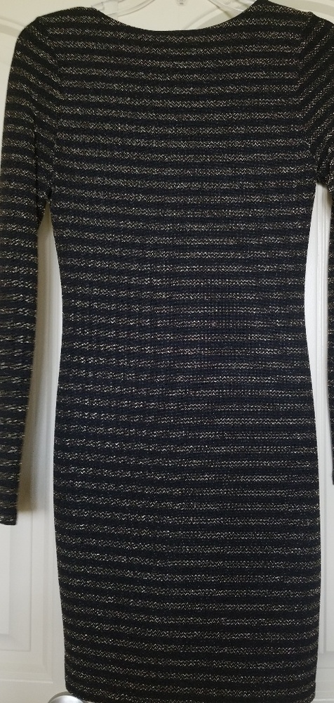 Everly Dress - Picture 2 of 3